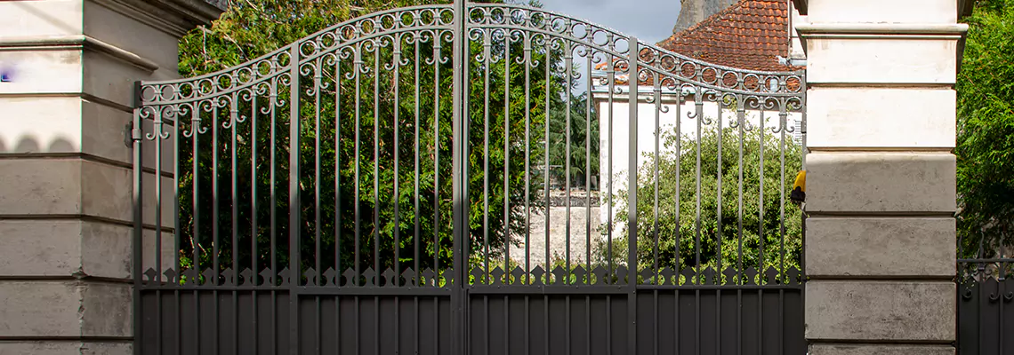 Wooden Swing Gate Repair in Homestead, FL